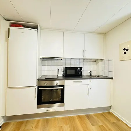 Aday - Bright Sunny Lägenhet