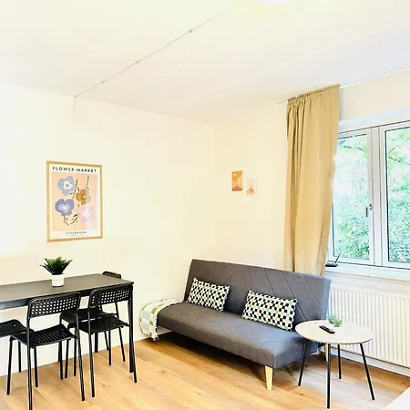 Aday - Bright Sunny Ålborg